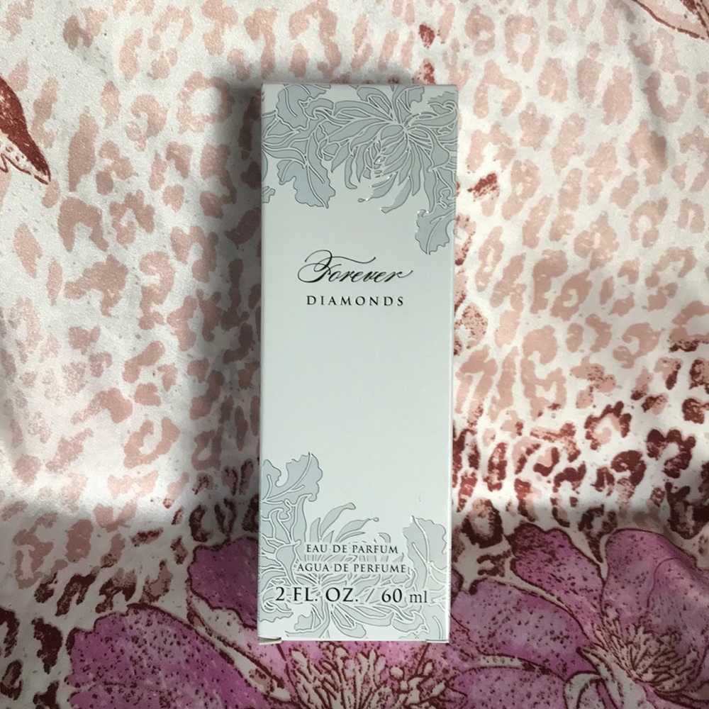 Brand New Unopened Mary Kay Forever Diamonds